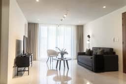 Modern getaway w/pool in the heart of the city | Centro by VIATO HOMES - Image 4