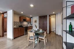 Sunny Fully Equipped Apartment in ROMA by VIATO HOMES - Image 4