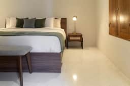 Charming single level apt w terrace and pool access by VIATO HOMES - Image 3