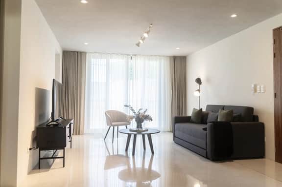 Modern getaway w/pool in the heart of the city | Centro by VIATO HOMES - Image 4