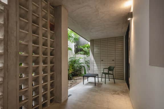 Charming single level apt w terrace and pool access by VIATO HOMES - Image 4