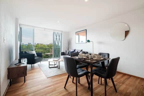 Chic Apartment in Condesa with balcony and park view by VIATO HOMES - Image 3
