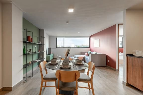 Sunny Fully Equipped Apartment in ROMA by VIATO HOMES - Image 1